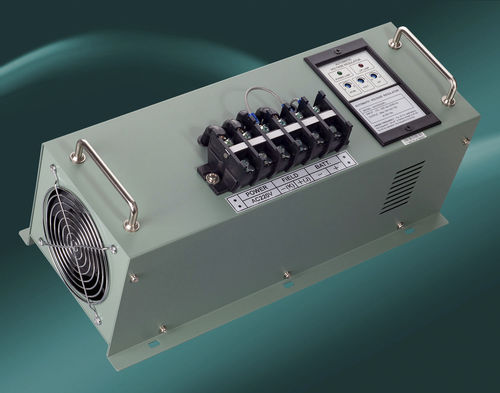 自动电压调节器 - EA75A220HL, EA75A220FL - Kutai Electronics Industry Co., Ltd. - 单相 / 交流 / DC 直流