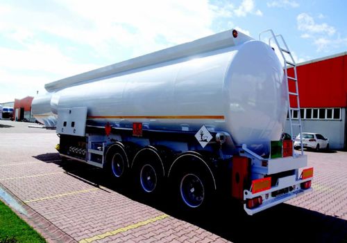碳氢燃料液罐卡车 - EMS Machinery