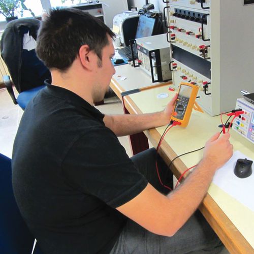 电子测量工具校准器 - KONCAR - Electrical Engineering Institute Inc. - 电流 / 电压 / 功率