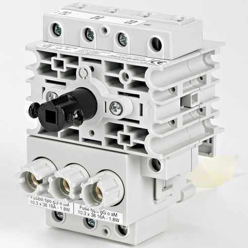 低电压断路开关 - XNF0164BL6 - BREMAS BETTER SWITCHES - 4极 / 交流 / DIN导轨