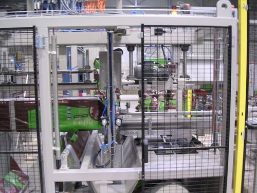 卧式打包压缩机 - Valvan Baling Systems NV - 通道式 / 自动