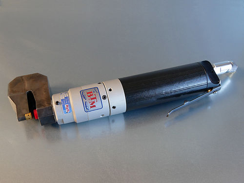 气动手工铆接工具 - ULG SN4 - BTM Europe Blechverb. GmbH