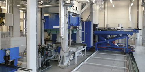 机械压力机 - RTM series - PINETTE EMIDECAU INDUSTRIES - RTM成形 / 工艺流程 / 用于合成材料