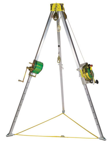 安全防护型三脚架 - 10163033 - Mine Safety Appliances Company - 带有防坠落系统