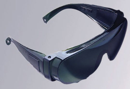 红外防护镜 - Clearvue® - Mine Safety Appliances Company - 用于焊接 / 塑料 / 矫正镜片