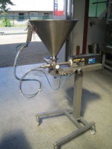 液体定量分配机 - Hoja Maschinenbau-Metallbau GmbH - 食品工业 / 自动 / 气动
