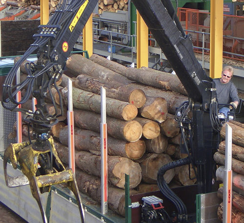 铰接臂式伐木起重机 - 1420S series - Hiab - 卡车安装式