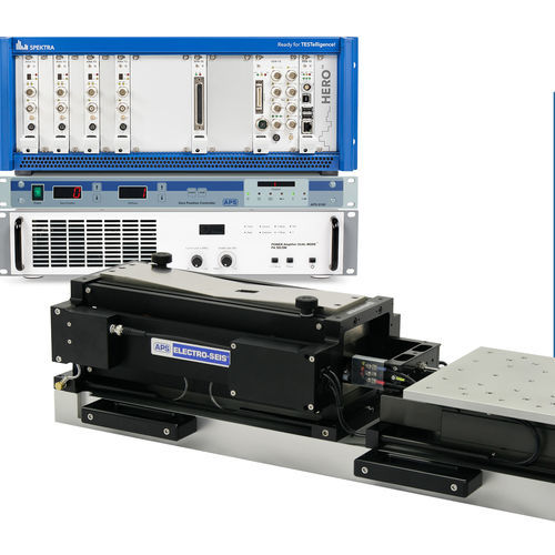 振动校准器 - CS Q-LEAP™ SINE with APS 129 - SPEKTRA Schwingungstechnik und Akustik GmbH Dresden - 实验室