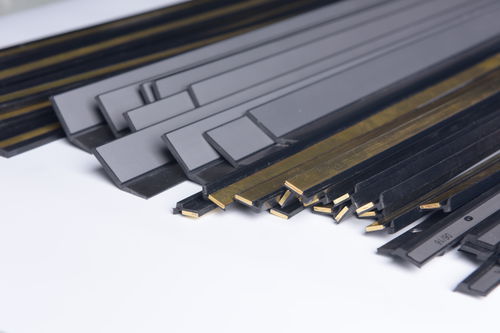 导轨式刮板 - Standart Wipers - Thodacon Werkzeugmaschinenschutz GmbH - 标准