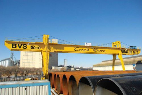 移动龙门架 - BVS Cranes-BÜLBÜLOĞLU VİNÇ SAN. ve TİC. A.Ş. - 轨道 / 用于预制件工地 / 用于车间