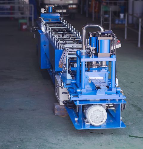 C型材滚型机 - C, U - AMECO INDUSTRIAL JOINT STOCK COMPANY - 自动 / PLC控制 / 固定型