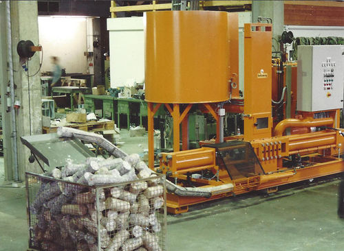 木制制砖机 - Hydropress - BP-Recyclingsystems GmbH - 废料 / 自动 / 液压