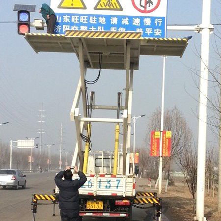 移动式剪叉式升降机 - a00 series - Jinan Juxin Machinery Co., Ltd.