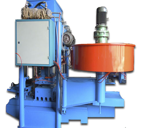 液压机 - 130W - Titan Machinery LP - 成形 / 生产 / 用于混凝土块