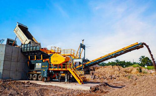 钳口式破碎筛选设备 - MJK-110 series - Fabo Crushing Screening & Concrete Plants - 移动式 / 大容量 / 石头