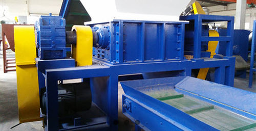 二轴破碎机 - SWTF series - Suzhou Polytec Machinery Co.,LTD - 用于木材 / 纸质 / 废料