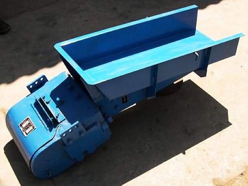 振动给料机 - Xinxiang Gaoke Mechanical Equipment Co., Ltd. - 电磁 / 用于压机 / 粉末状产品