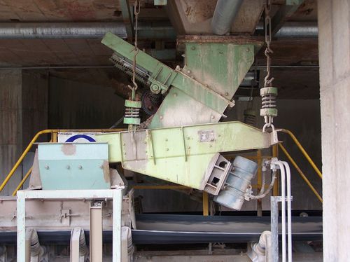 振动给料机 - ZG series - Xinxiang Gaoke Mechanical Equipment Co., Ltd. - 用于压机 / 用于输送带 / 自动