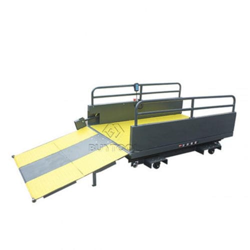 剪叉式升降平台 - HW300 - Buytool Industrial Equipment Co., Ltd - 液压 / 移动式 / 用于轮椅