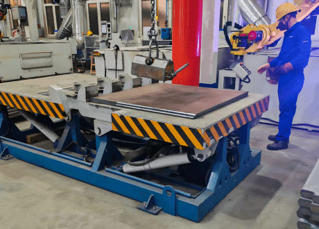 180度翻转装置 - FZPT series - Jinan Gradin Machinery Co., Ltd. - 液压 / 金属 / 工业