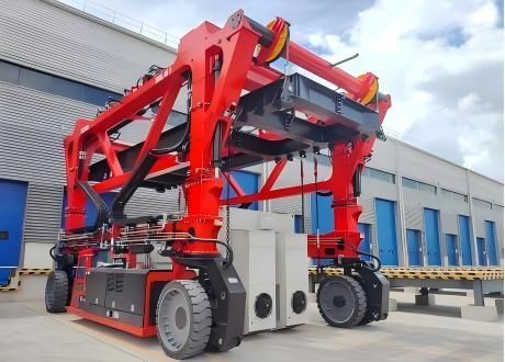 集装箱跨车 - GKY series - Jinan Gradin Machinery Co., Ltd. - 柴油机 / 重载 / 自走式
