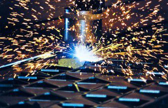 等离子切割 - thyssenkrupp Materials - 有色金属 / 不锈钢 / 大批量生产