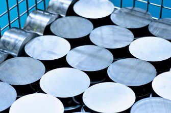 等离子切割 - thyssenkrupp Materials - 有色金属 / 钢 / 大批量生产