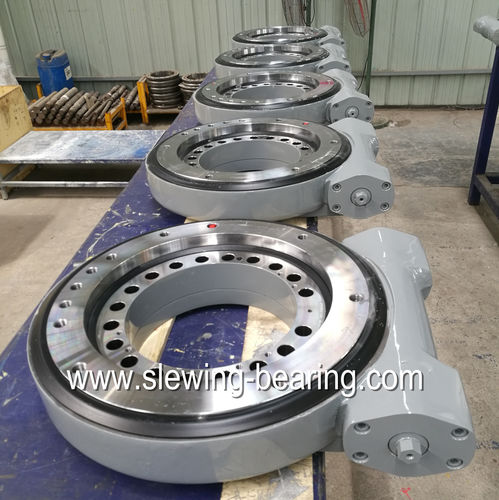 蜗杆回转驱动装置 - SE/PE series - XUZHOU FENGHE SLEWING BEARING CO.,LTD - 回转环 / 单 / 双