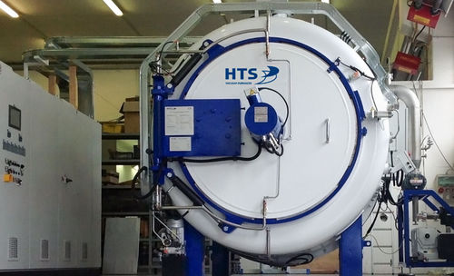 室式炉 - 669	 - HTS VACUUM FURNACES - 退火 / 回火