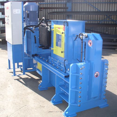 废铁打包压缩机 - Automatic Can Baler 40 x 40 - ANIS TREND d.o.o. - 易拉罐 / 用于金属 / 卧式