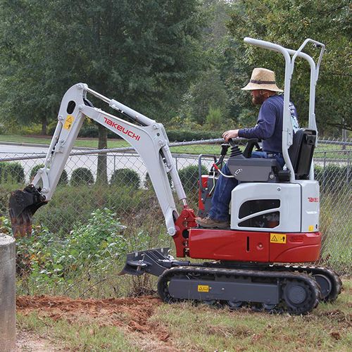 小型挖掘机 - TB210R - TAKEUCHI - 履带式 / Tier 4 中级 / 用于建筑工地