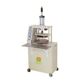 高速压面机 - F-290 - Yung Soon Lih Food Machine, Co., Ltd. - 半自动