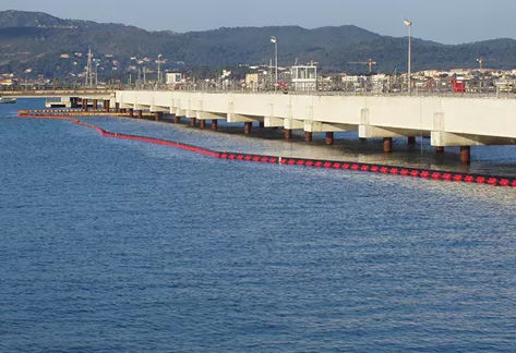 充气拦污坝 - Troilboom AF - DESMI Pumping Technology A/S - 油
