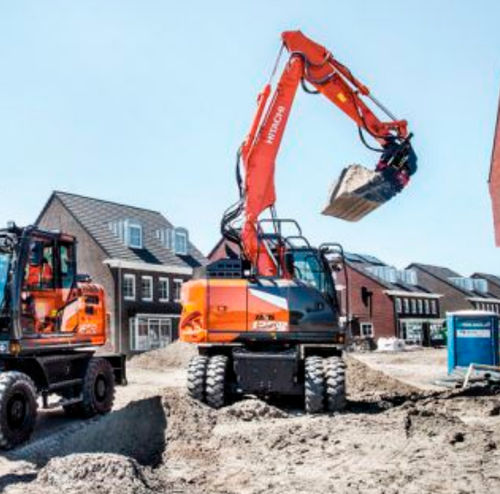 中型挖掘机 - ZX135W-7 - Hitachi Construction Machinery Europe - 带轮 / 柴油 / 用于建筑工地