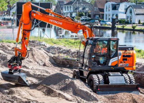 中型挖掘机 - ZX155W-7 - Hitachi Construction Machinery Europe - 带轮 / 柴油 / 用于建筑工地