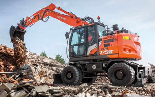 中型挖掘机 - ZX175W-7 - Hitachi Construction Machinery Europe - 带轮 / 柴油 / 用于建筑工地
