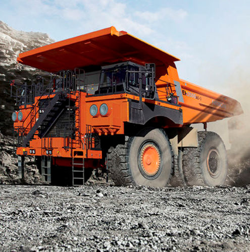 刚性矿用自卸车 - EH3500AC-3 - Hitachi Construction Machinery Europe - 柴油 / 采矿/采石