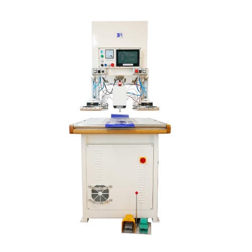 高频焊接机 - BR10 SPS - BALACCHI S.R.L. - PLC控制 / 落地式 / 用于纺织品