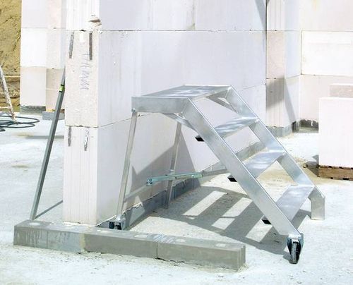 直线型楼梯 - Böcker Maschinenwerke GmbH - 铝框架 / 工地 / 移动式