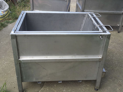 集装箱** - BAN-INOX
