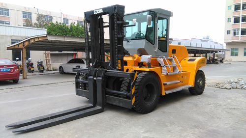 柴油叉车 - HNF-180 - Fujian Huanan Heavy Industry Machinery Manufacturing Co.,Ltd. - 坐驾式 / 4轮 / 平衡重式
