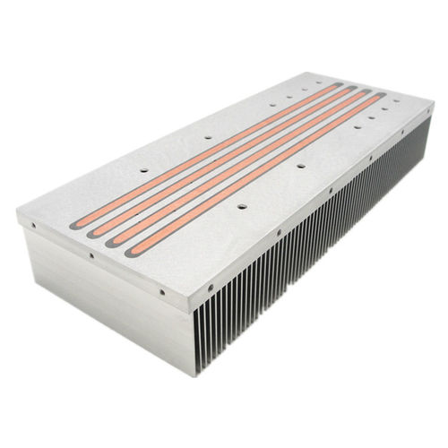 铝制散热片 - A1648 - Awind heat sink - CNC铣削和攻丝 / 带管道
