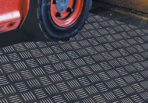 防滑地垫 - CHECKER PLUS - Trelleborg Sheeting and Matting - 隔音 / 隔热 / 橡胶