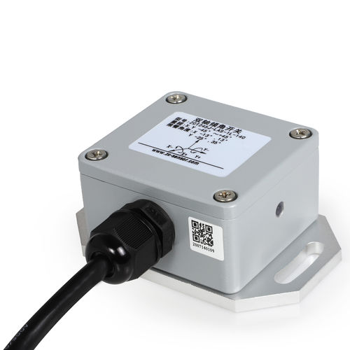 起重机倾角开关 - ZCT245J-LAS-1L-140 - Shanghai Zhichuan Electronic Tech Co., Ltd - MEMS / 双轴 / 带报警器