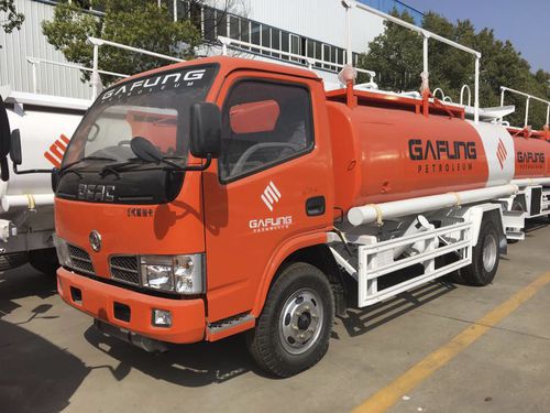 运输液罐卡车 - EQ1250 - CLW GROUP - 碳氢燃料 / 双车轴 / 柴油机
