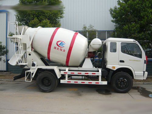混凝土搅拌车 - CLW GROUP - 液压