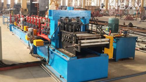 C型材滚型机 - WUXI LINBAY MACHINERY CO.,LTD - 用于Z形型材 / 西格玛檩条 / 自动