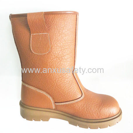 工业用途安全防护靴 - AX09100 - Wenzhou Anxu Shoes Co., Ltd. - 密封 / 皮质 / PU