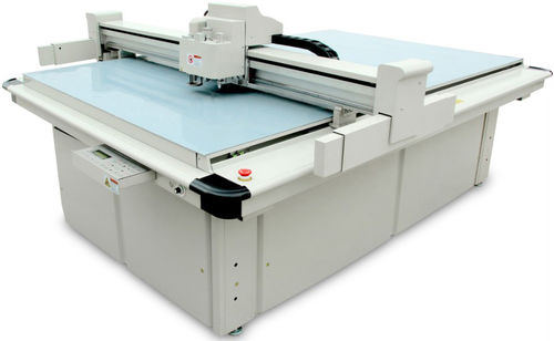 刀具切割机 - DCZ70 series  - Shanghai Xinao Industrial Co., Ltd. - 用于泡沫 / 用于PVC / 用于纸张