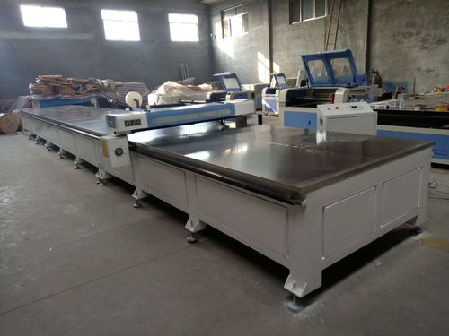 CO2激光切割机 - Jinan Chanke Mechanical Equipment Co., Ltd. - 用于塑料 / 木材 / 用于织物
